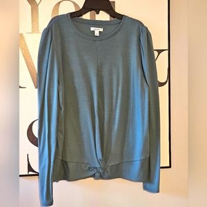 Nine West women's size large long sleeved blouse